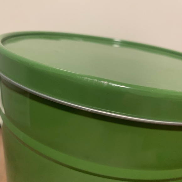 Harry Barker Tin Dog Food Container - Picture 3 of 6